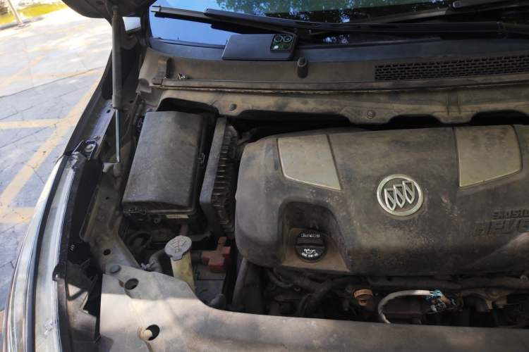 Used Buick GL8 2013 3.0L GT Luxury Business Haoya Edition Engine Bay Right