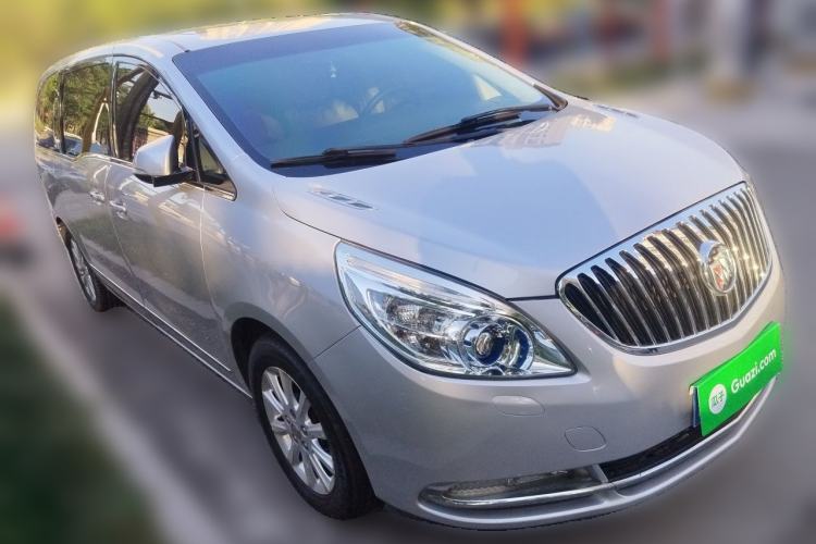 Used Buick GL8 2013 3.0L XT Luxury Business Flagship Edition Front Right 45 Deg