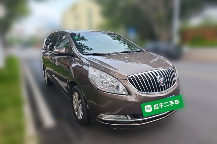 Used Buick GL8 2013 2.4L CT Luxury Business Comfort Edition Front Right 45 Deg
