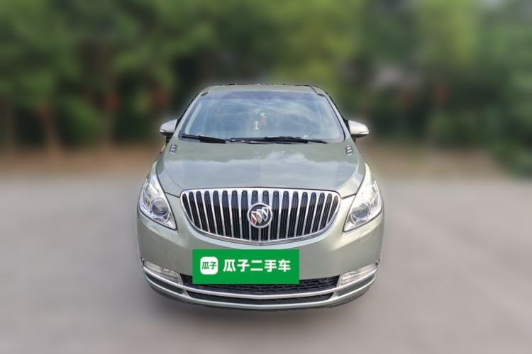 Used Buick GL8 2013 3.0L GT Luxury Business Haoya Edition Front