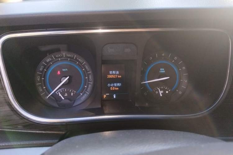 Used Buick GL8 2013 3.0L XT Luxury Business Flagship Edition Instrument Cluster
