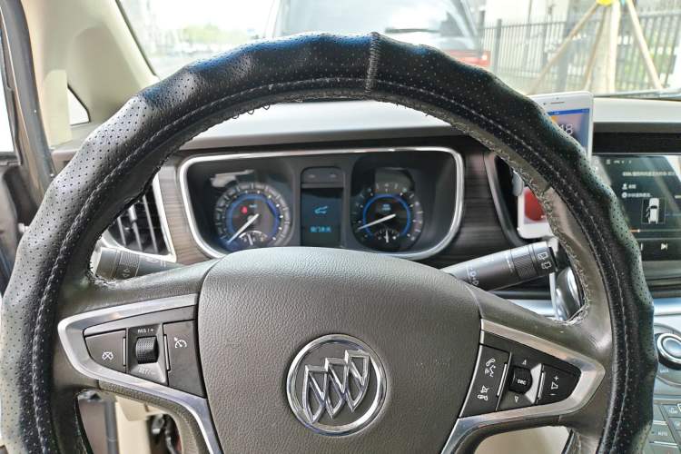 Used Buick GL8 2013 3.0L GT Luxury Business Haoya Edition Instrument Cluster