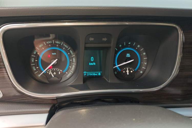 Used Buick GL8 2013 3.0L GT Luxury Business Haoya Edition Instrument Cluster