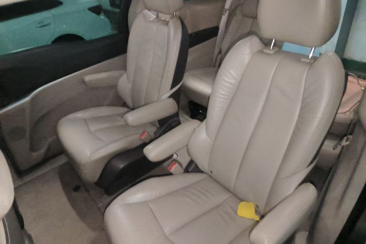 Used Buick GL8 2013 3.0L GT Luxury Business Haoya Edition Left Rear Seat