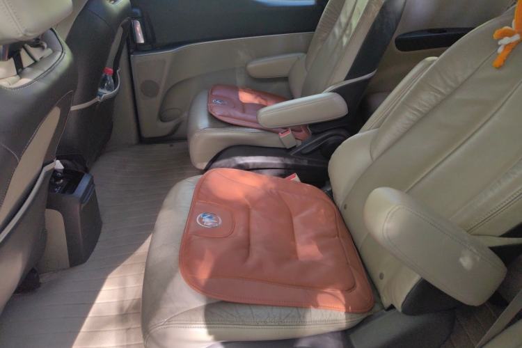 Used Buick GL8 2013 3.0L GT Luxury Business Haoya Edition Left Rear Seat