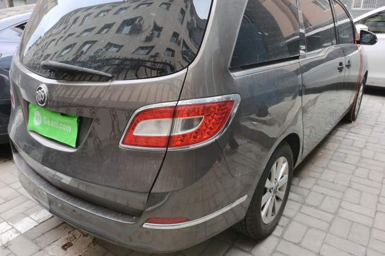 Used Buick GL8 2013 2.4L CT Luxury Business Comfort Edition Rear Right 45 Deg