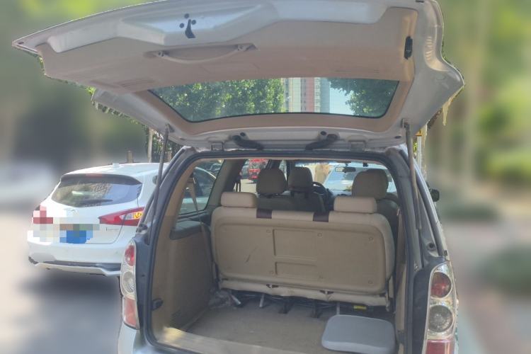 Used Buick GL8 2013 2.4L Comfort Edition Trunk