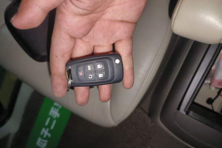 Used Buick GL8 2013 3.0L GT Luxury Business Haoya Edition Vehicle Key