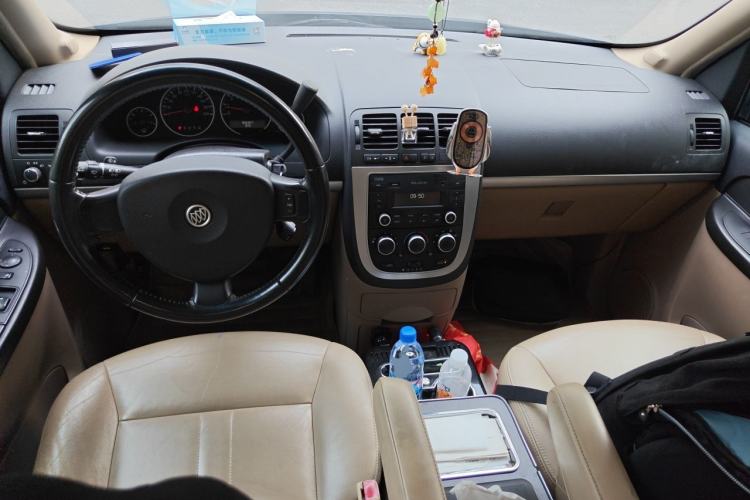 Used Buick GL8 2013 2.4L Executive Edition Center Console