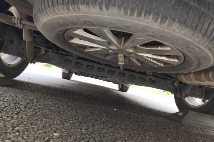 Used Buick GL8 2013 2.4L Executive Edition Chassis Rear