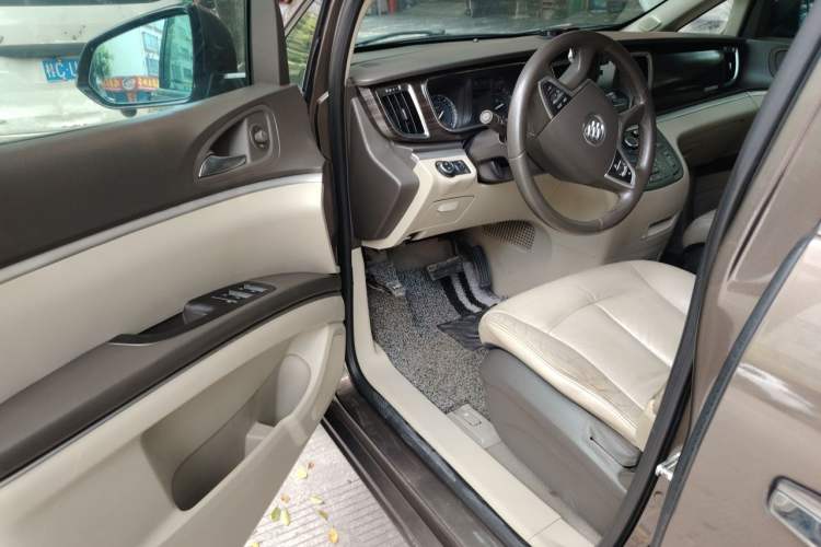 Used Buick GL8 2013 3.0L GT Luxury Business Haoya Edition Driver Seat
