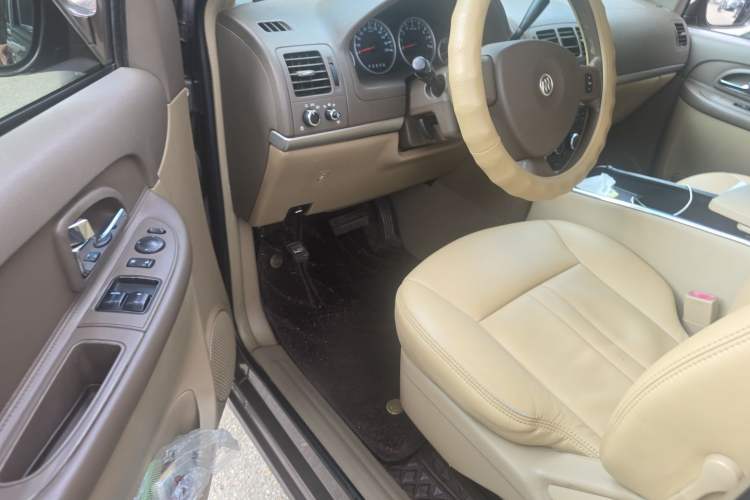 Used Buick GL8 2013 2.4L Classic Edition Driver Seat