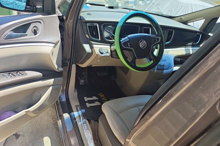 Used Buick GL8 2013 3.0L XT Luxury Business Flagship Edition Driver Seat