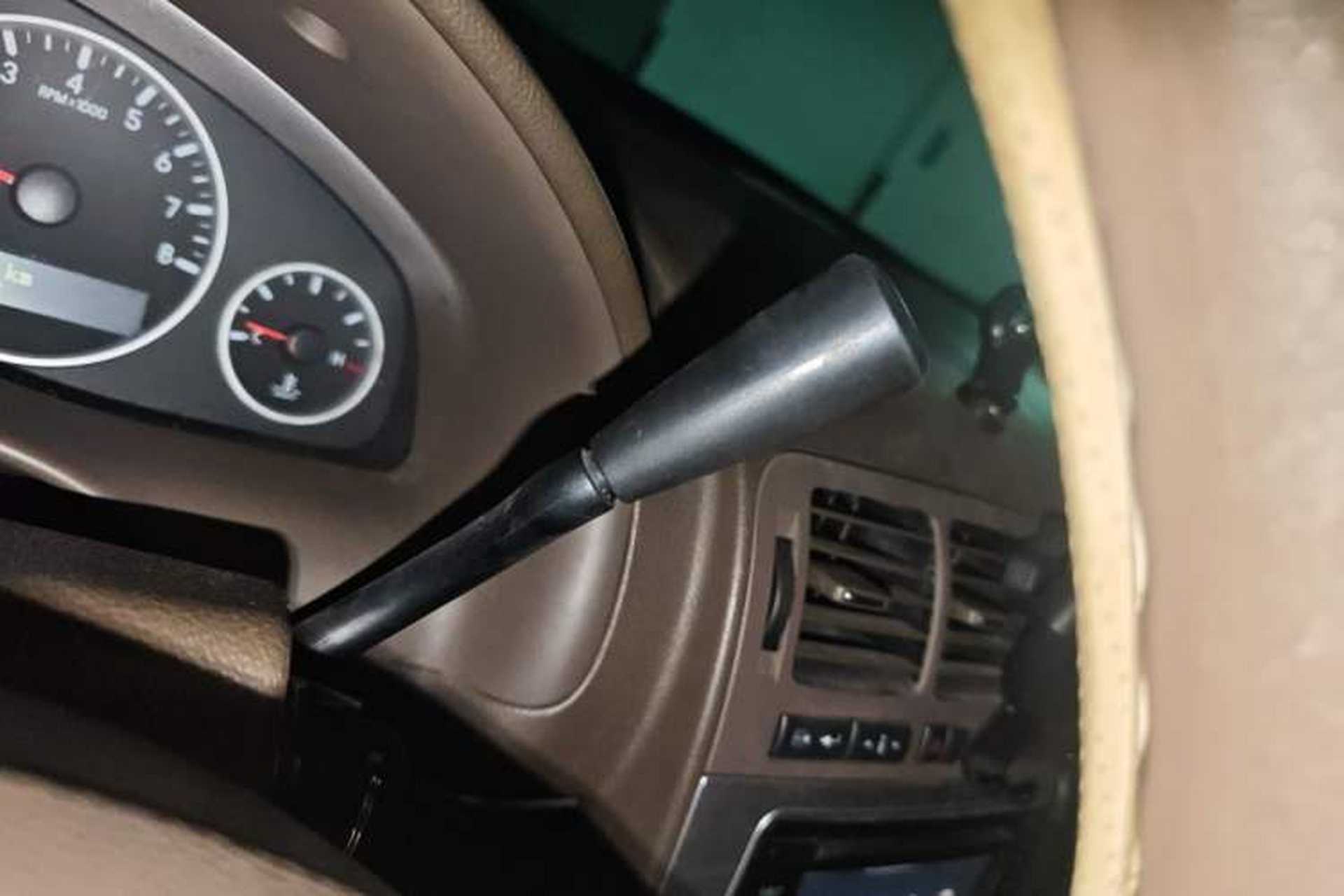 Used Buick GL8 2013 2.4L Comfort Edition Gear Lever