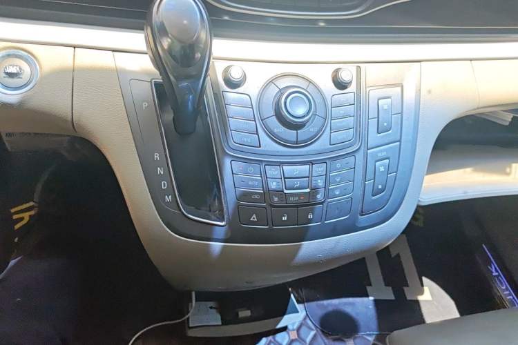 Used Buick GL8 2013 3.0L XT Luxury Business Flagship Edition Gear Lever