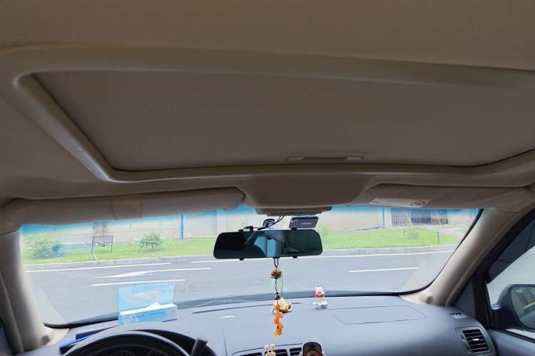 Used Buick GL8 2013 2.4L Executive Edition Headliner