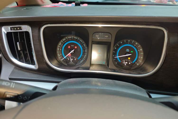 Used Buick GL8 2013 2.4L CT Luxury Business Comfort Edition Instrument Cluster