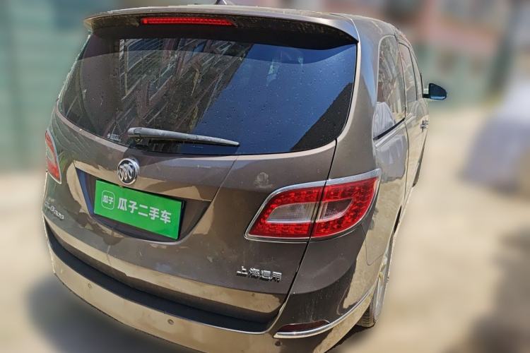 Used Buick GL8 2013 3.0L XT Luxury Business Flagship Edition Rear Right 45 Deg
