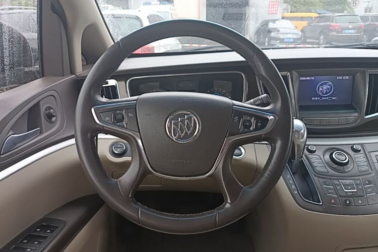 Used Buick GL8 2013 2.4L LT Luxury Business Executive Edition Steering Wheel