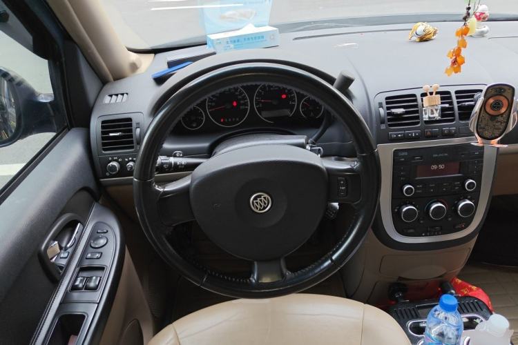 Used Buick GL8 2013 2.4L Executive Edition Steering Wheel