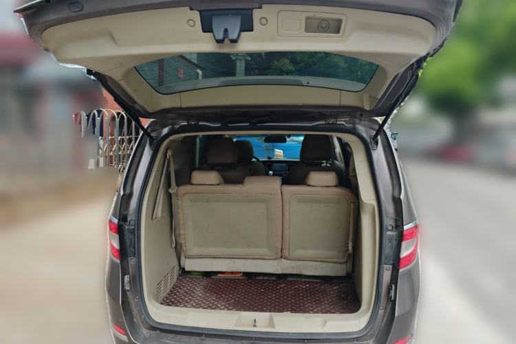 Used Buick GL8 2013 2.4L CT Luxury Business Comfort Edition Trunk