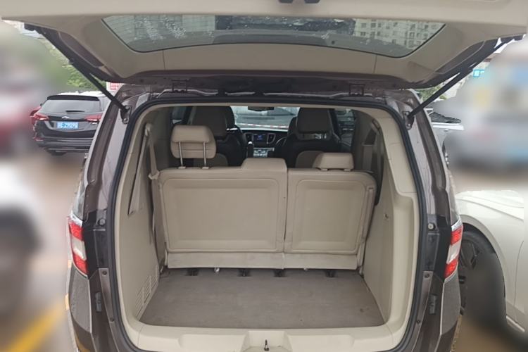 Used Buick GL8 2013 2.4L LT Luxury Business Executive Edition Trunk