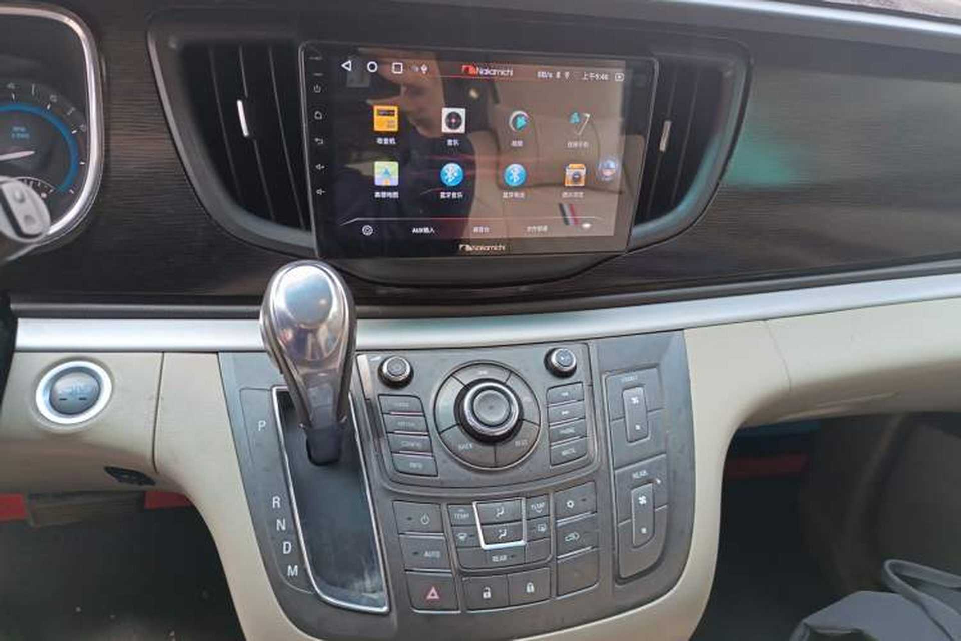 Used Buick GL8 2013 2.4L LT Luxury Business Executive Edition Audio And AC Panel