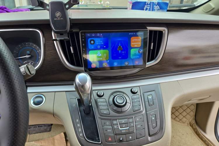 Used Buick GL8 2013 2.4L LT Luxury Business Executive Edition Audio And AC Panel