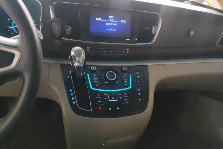 Used Buick GL8 2013 2.4L CT Luxury Business Comfort Edition Audio And AC Panel