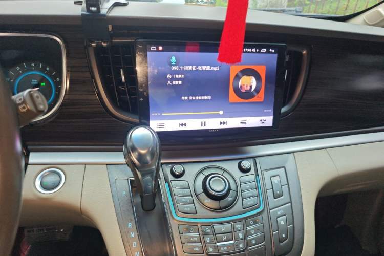 Used Buick GL8 2013 3.0L XT Luxury Business Flagship Edition Audio And AC Panel
