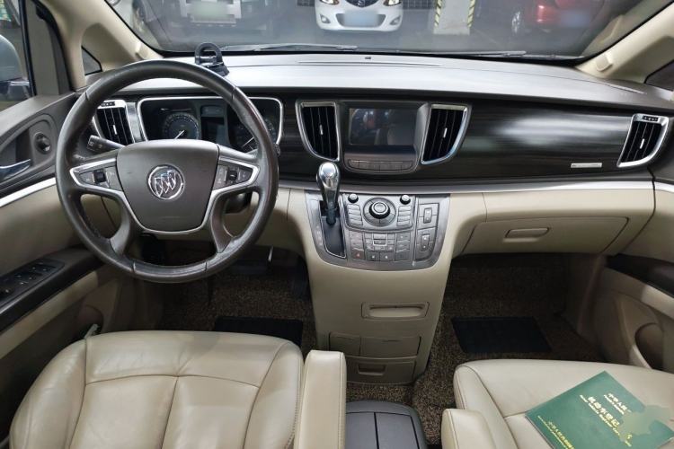 Used Buick GL8 2013 3.0L GT Luxury Business Haoya Edition Center Console