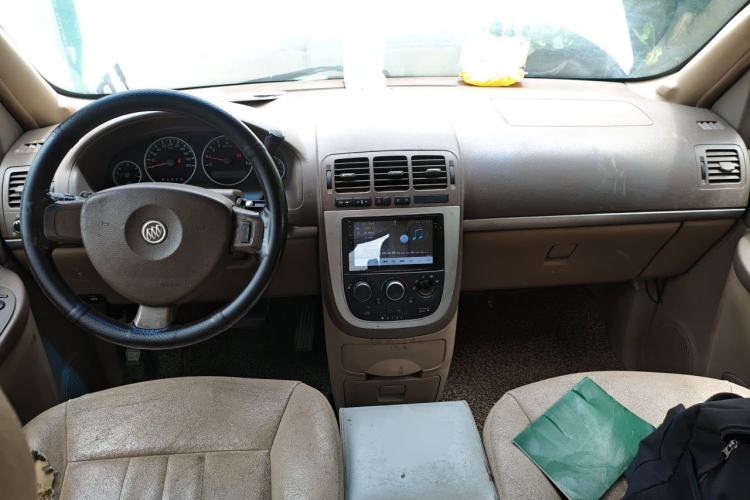 Used Buick GL8 2013 2.4L Classic Edition Center Console