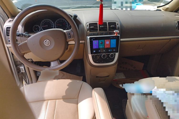 Used Buick GL8 2013 2.4L Comfort Edition Center Console