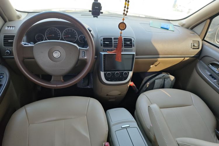 Used Buick GL8 2013 2.4L Classic Edition Center Console