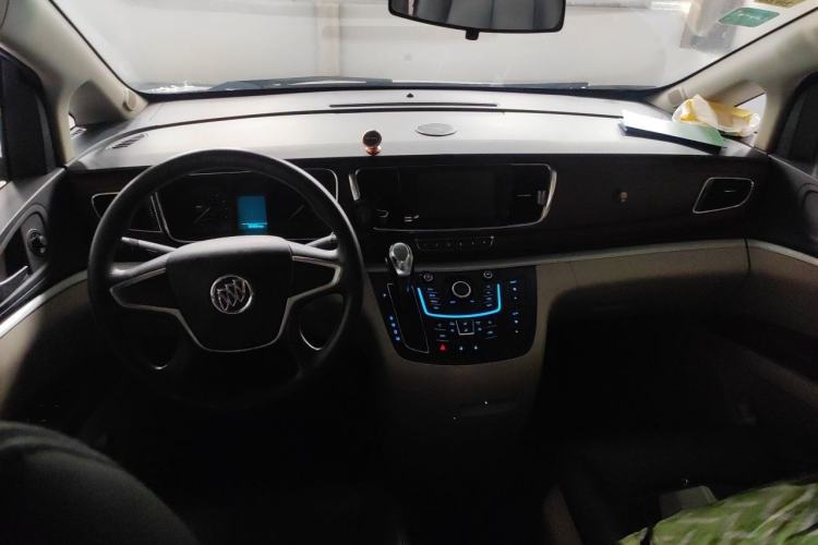 Used Buick GL8 2013 2.4L CT Luxury Business Comfort Edition Center Console