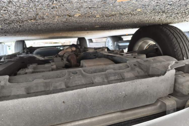 Used Buick GL8 2013 2.4L Classic Edition Chassis Front
