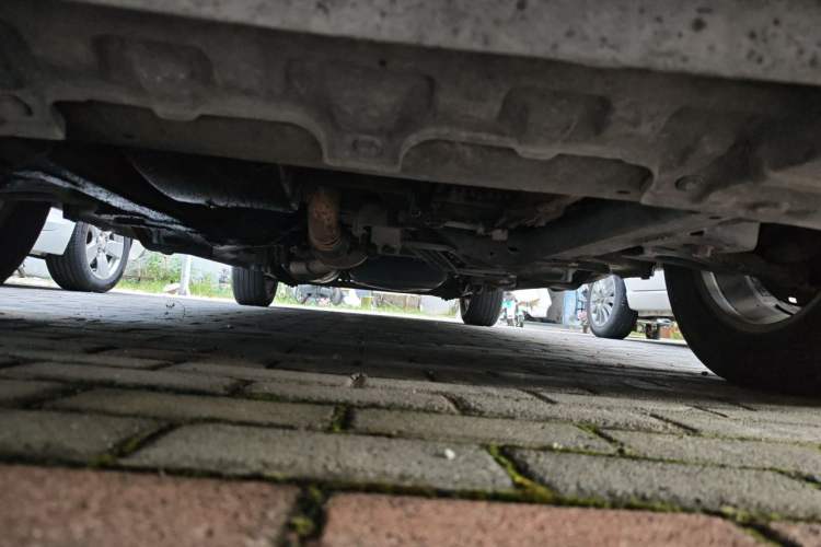 Used Buick GL8 2013 2.4L Classic Edition Chassis Front