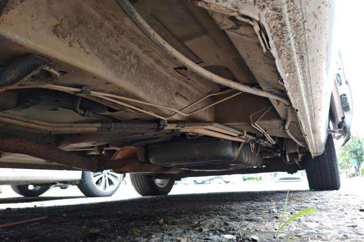 Used Buick GL8 2013 2.4L Classic Edition Chassis Front Left