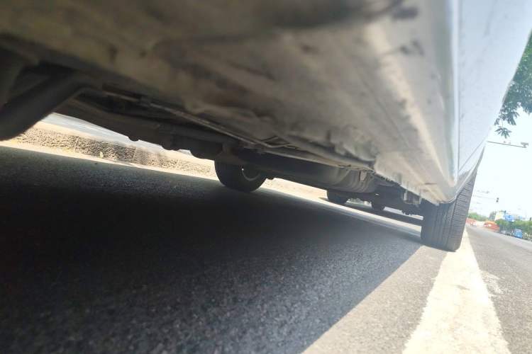 Used Buick GL8 2013 2.4L Comfort Edition Chassis Front Left