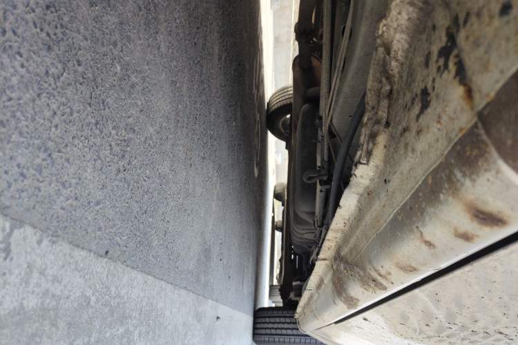 Used Buick GL8 2013 2.4L Classic Edition Chassis Front Left