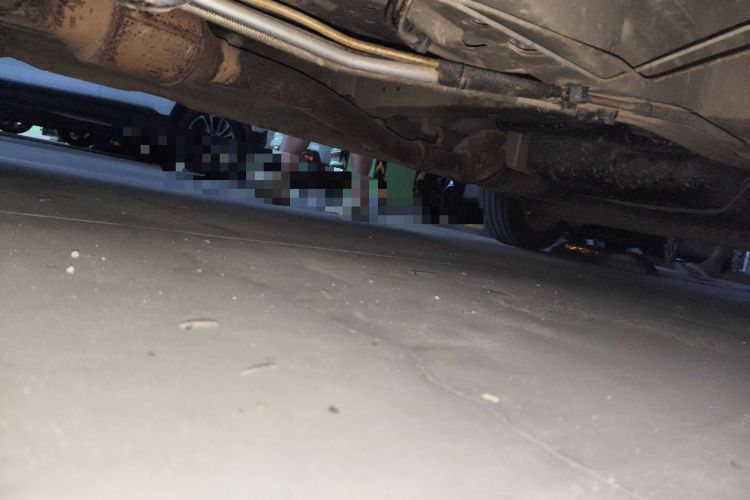 Used Buick GL8 2013 2.4L Classic Edition Chassis Front Left