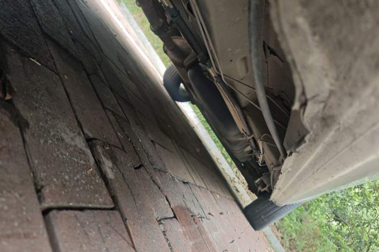 Used Buick GL8 2013 2.4L Classic Edition Chassis Front Left