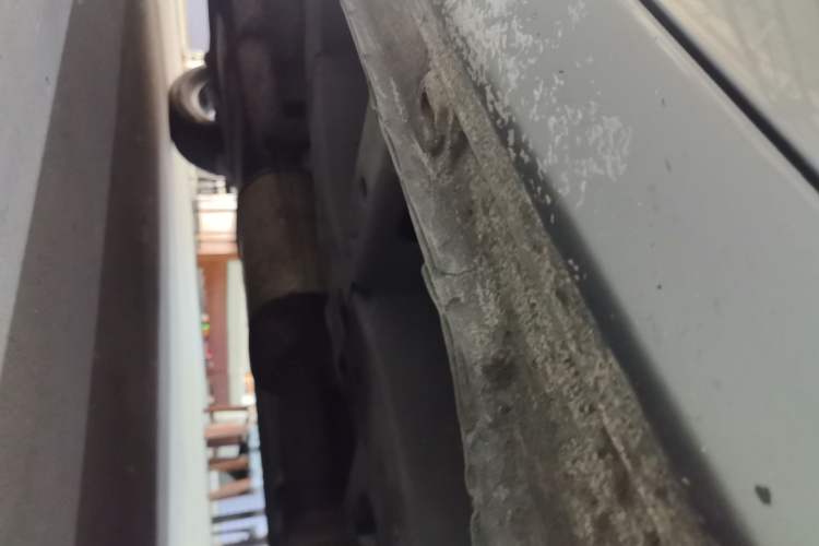 Used Buick GL8 2013 3.0L XT Luxury Business Flagship Edition Chassis Front Right