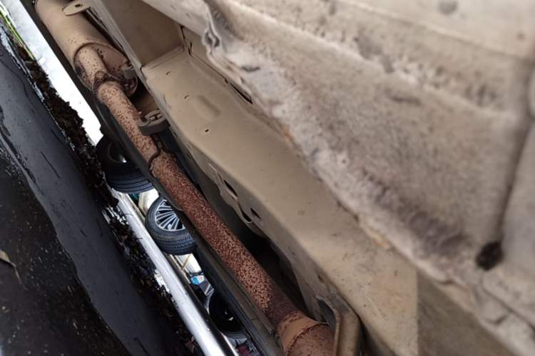 Used Buick GL8 2013 2.4L Executive Edition Chassis Front Right