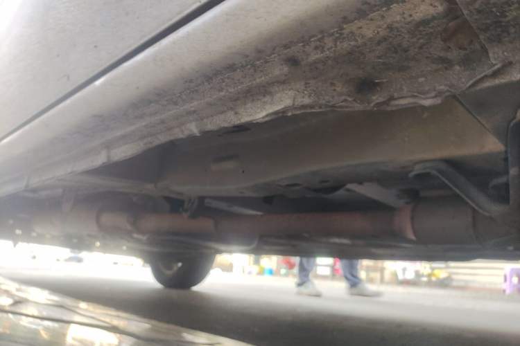 Used Buick GL8 2013 2.4L Executive Edition Chassis Front Right