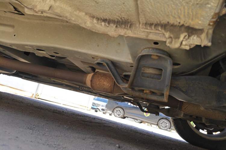 Used Buick GL8 2013 2.4L Executive Edition Chassis Front Right