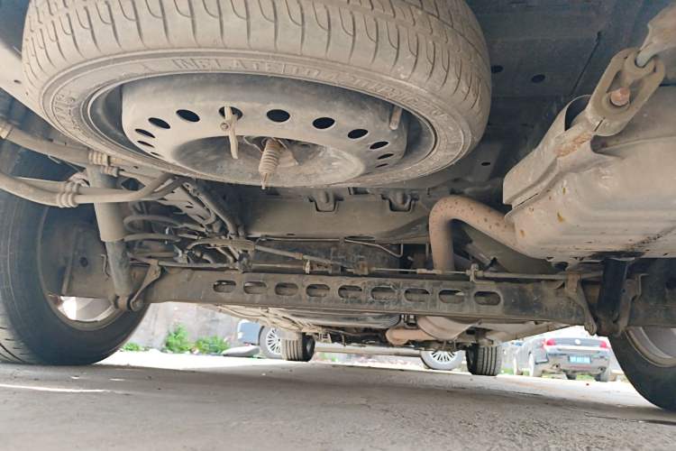Used Buick GL8 2013 2.4L Comfort Edition Chassis Rear