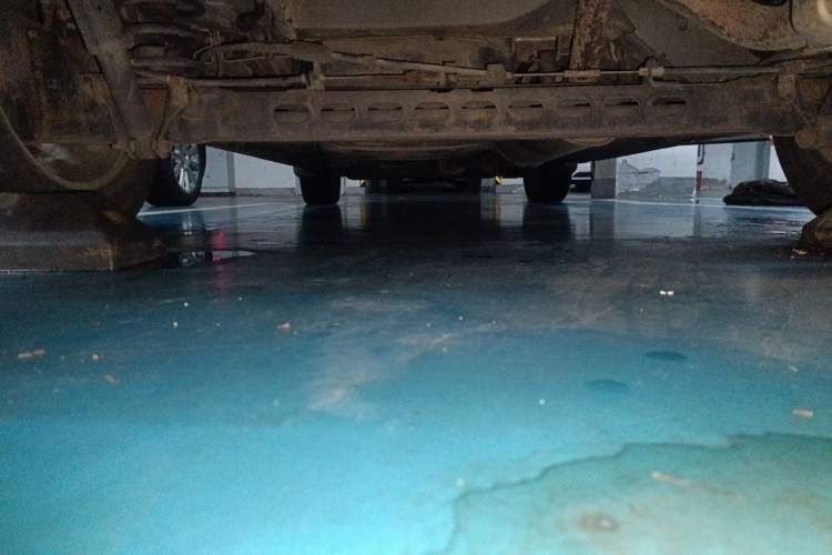 Used Buick GL8 2013 2.4L Classic Edition Chassis Rear