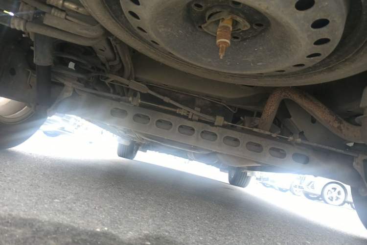 Used Buick GL8 2013 2.4L CT Luxury Business Comfort Edition Chassis Rear