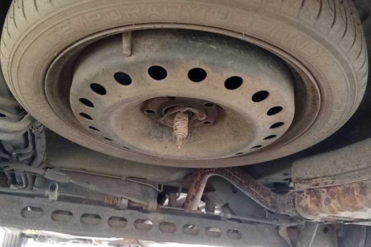 Used Buick GL8 2013 2.4L Executive Edition Chassis Rear